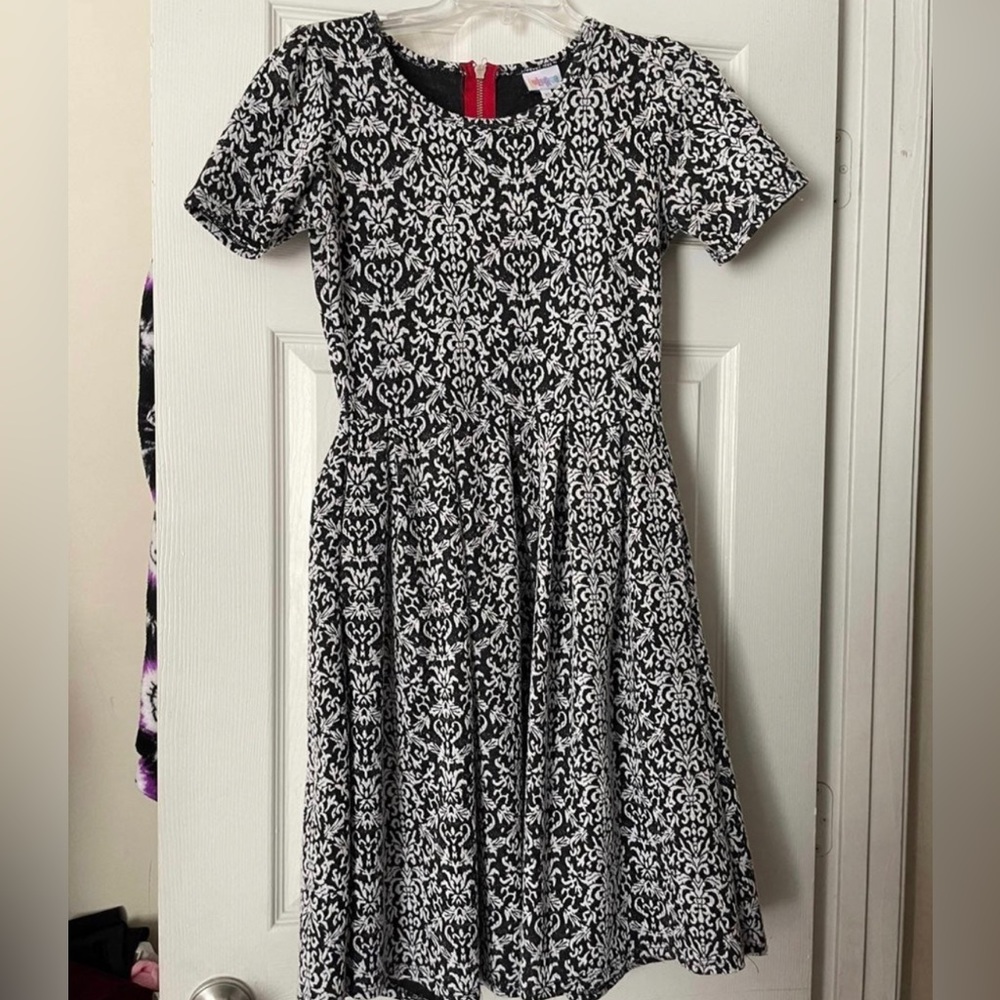 Lularoe Amelia size XS